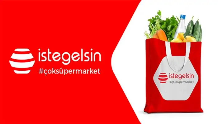 Kırmızı zemin üzerinde İstegelsin logosu ve ürünlerle dolu kırmızı alışveriş poşeti