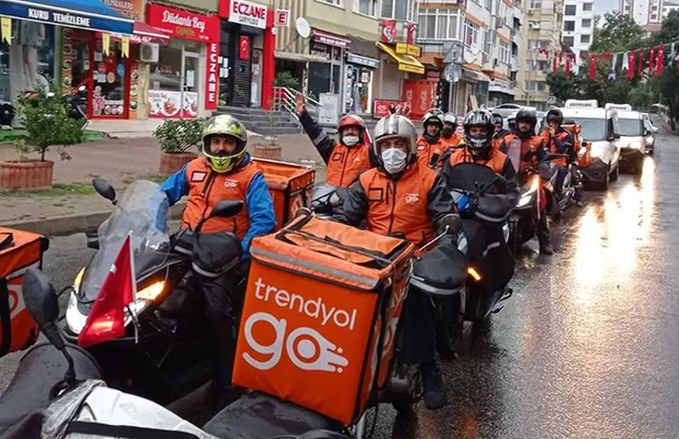 Trendyol Go Kurye Maaşları Ne Kadar? 2026 Çalışma Saatleri ve Şartları görseli Trendyol Go Kurye Maaşları Ne Kadar? 2026 Çalışma Saatleri ve Şartları