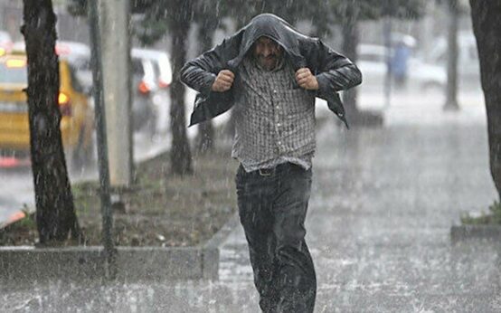 bugun hava nasil yagmur var mi meteoroloji saganak yagis uyarisi verdi 17617276932720