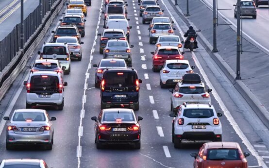 motorine gece yarisi 2 lira 44 kurus indirim geldi 19288707 218 amp