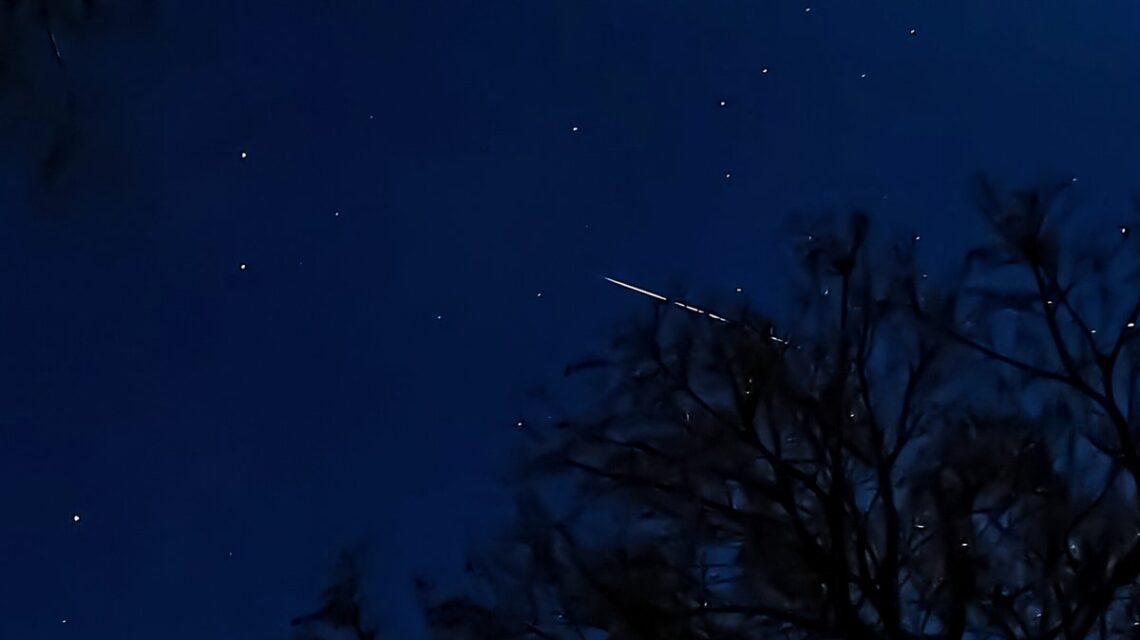 Yılın Son Büyük Gösterisi Geminid Meteor Yağmuru Ne Zaman İzlenecek 1 featured image 1765651559